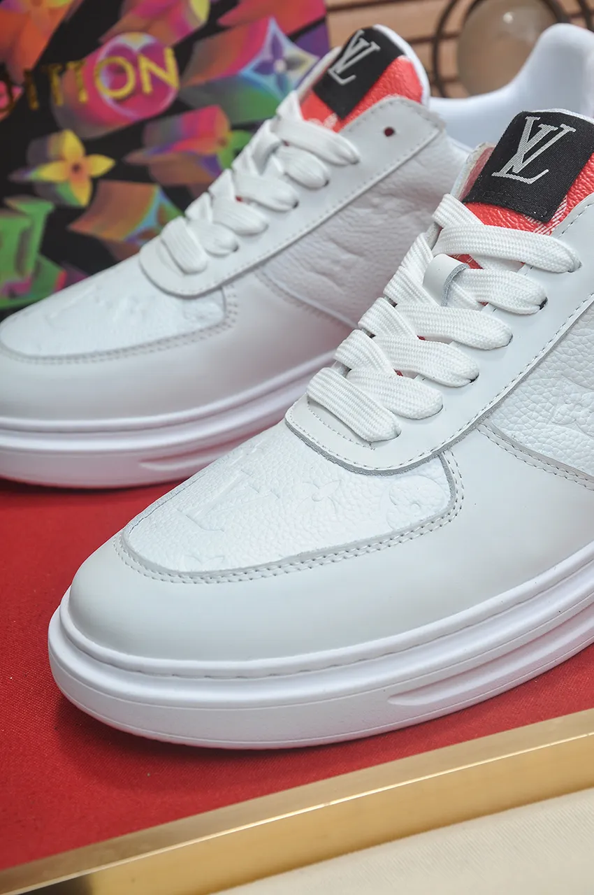 Men's shoes 💰540💶[LOUIS VUITTON] Original order price (water-dyed cowhide lining) new model 🍀LV Louis Vuitton * - top version of LV classic trendy shoes! Made of imported original cowhide, water-dyed cowhide lining, and original wear-resistant rubber outsole! High quality products! Code number 38-45 (45 is custom-made and cannot be returned or exchanged)